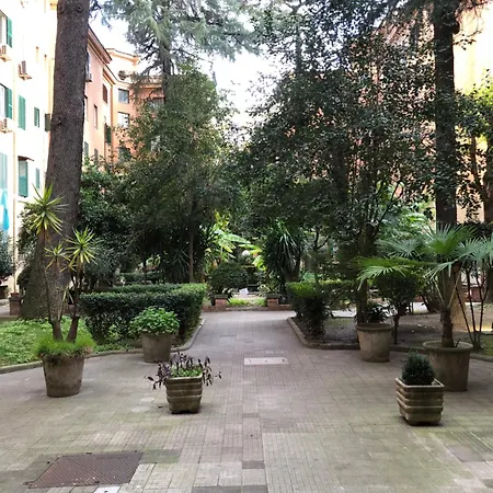 Vatican 3th Floor * Řím