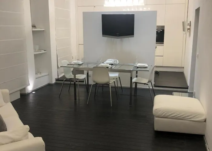 Διαμέρισμα Vatican 3th Floor *