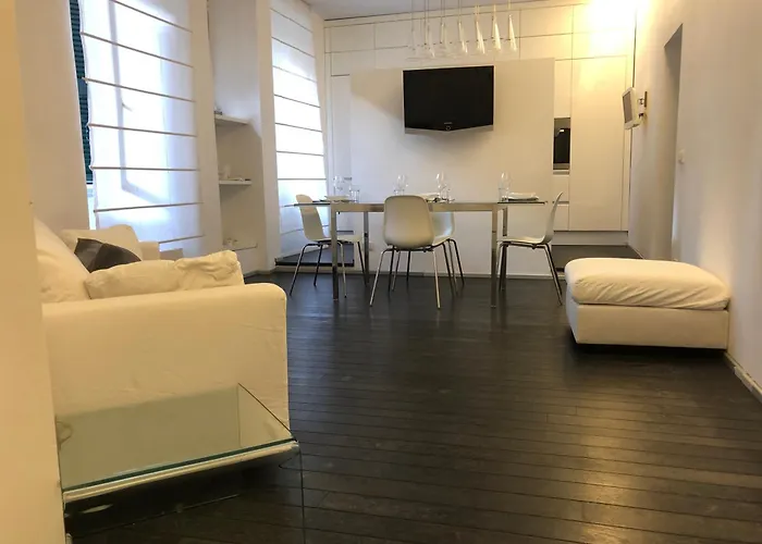 Διαμέρισμα Vatican 3th Floor *